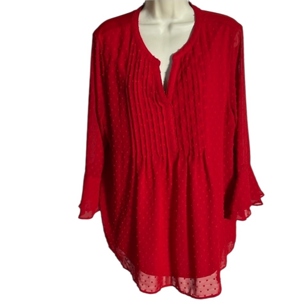 Charter Club size XL red blouse 3/4 slight bell sleeve lined with stretch